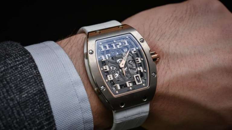 Buy Branded Watches At The Hour Glass For An Affordable Price In 